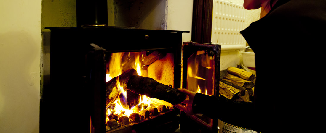 group accommodation in snowdonia, open fire